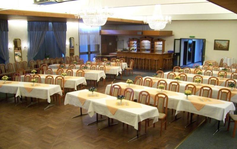 Stadthotel オルデンブルク エクステリア 写真